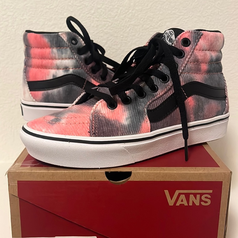 Women’s hi-top Vans